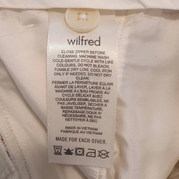 Aritzia pleated pants (crepette) - Picture 4 of 4